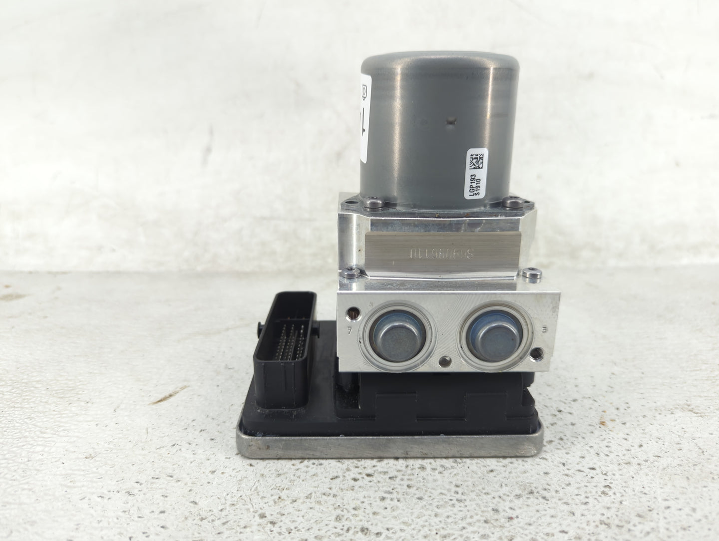 2018-2020 Bmw 530i ABS Pump Control Module Replacement P/N:34516895450 34526895451, 54088212A Fits Fits 2017 2018 2019 2020 