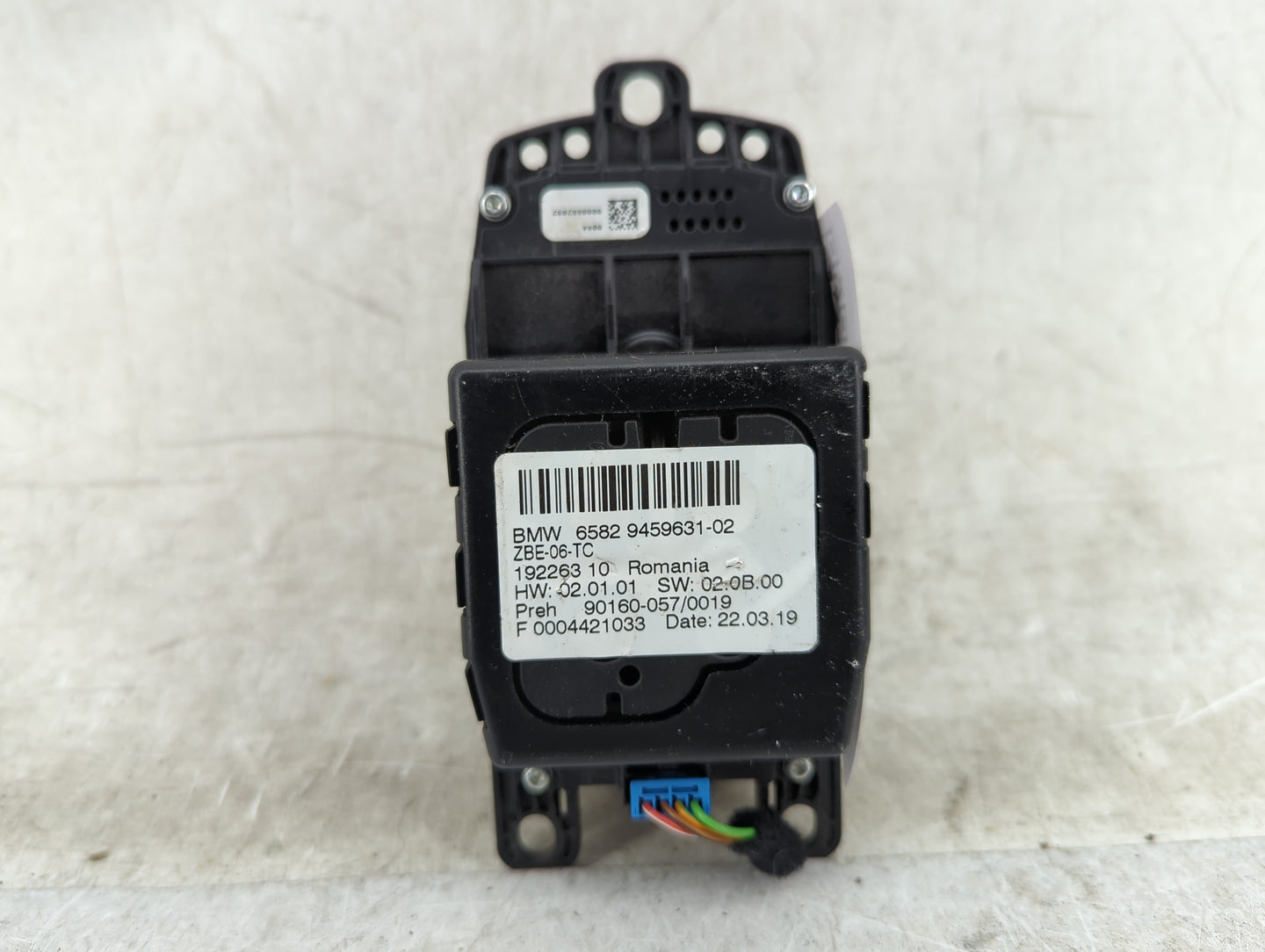 2019 Bmw 540i Information-gps-tv Control Module - Oemusedautoparts1.com