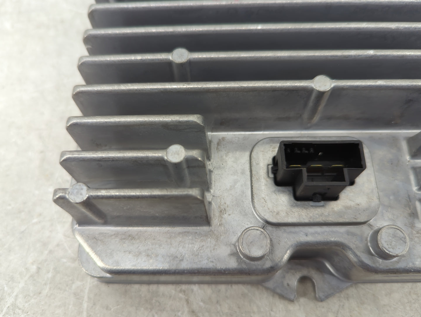 Bmw 5 Series Body Control Module Bcm Inner Cabin Fuse Box - Oemusedautoparts1.com