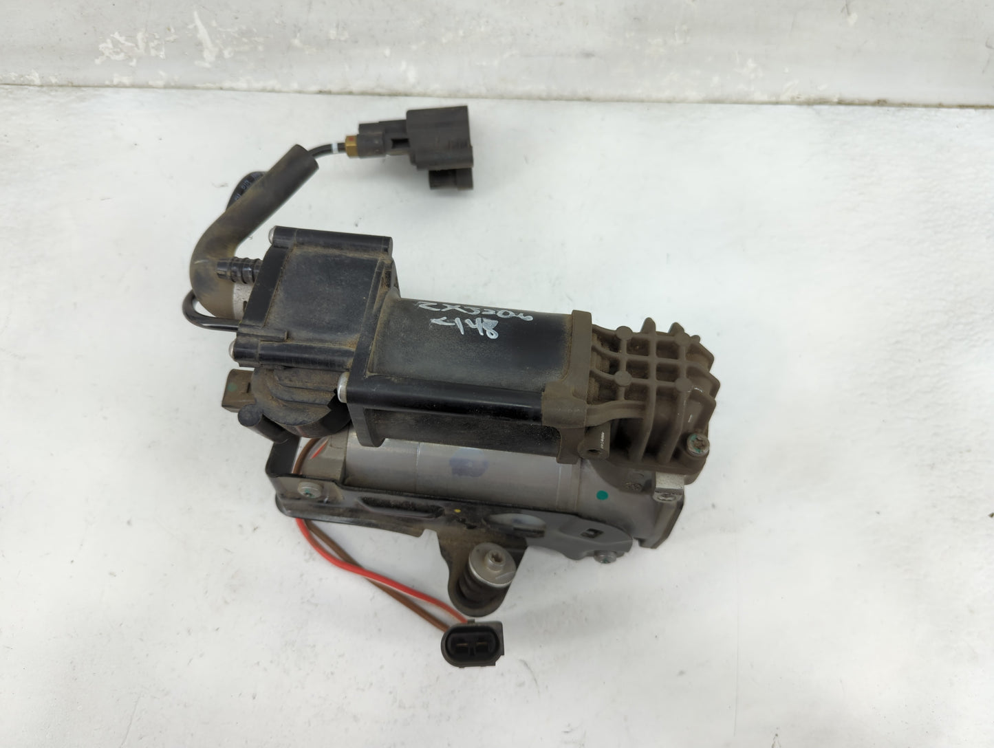 2018-2018 Bmw 640i Air Suspension Pump - Oemusedautoparts1.com