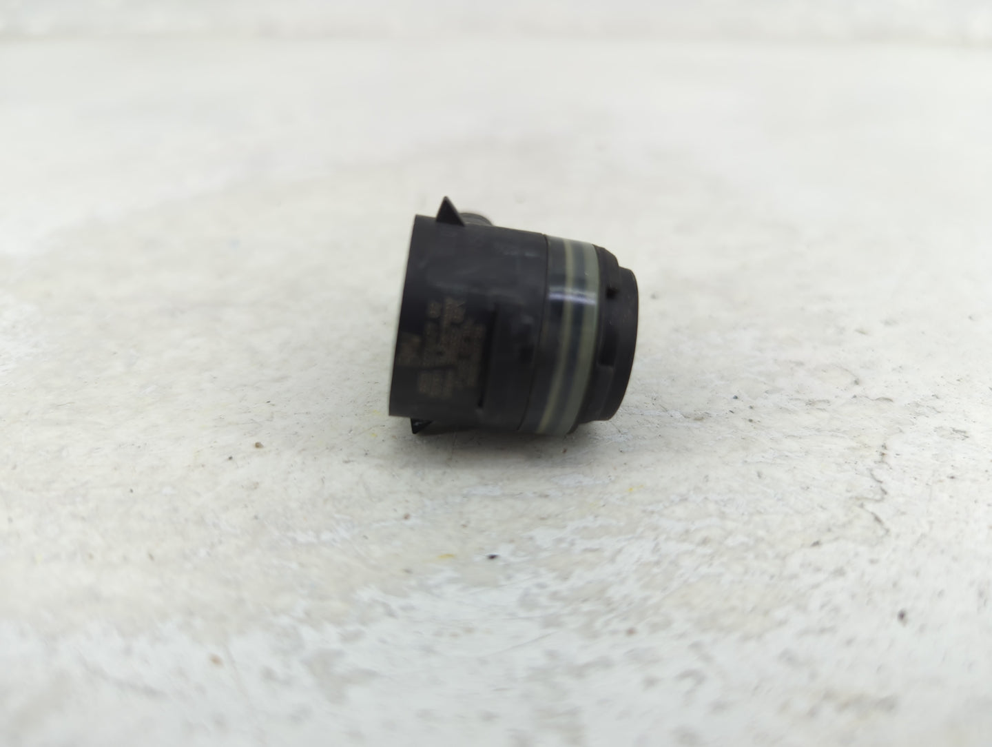 2019 Bmw 740 Front Park Assist Sensor Black 1456389 - Oemusedautoparts1.com