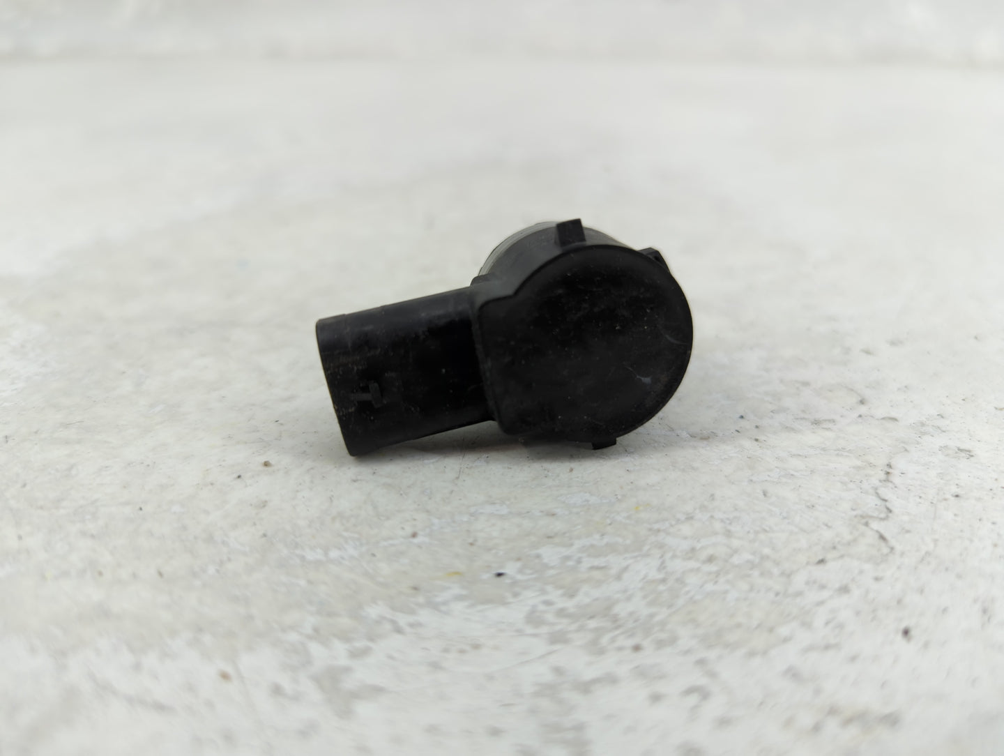 2019 Bmw 740 Front Park Assist Sensor Black 1456389 - Oemusedautoparts1.com