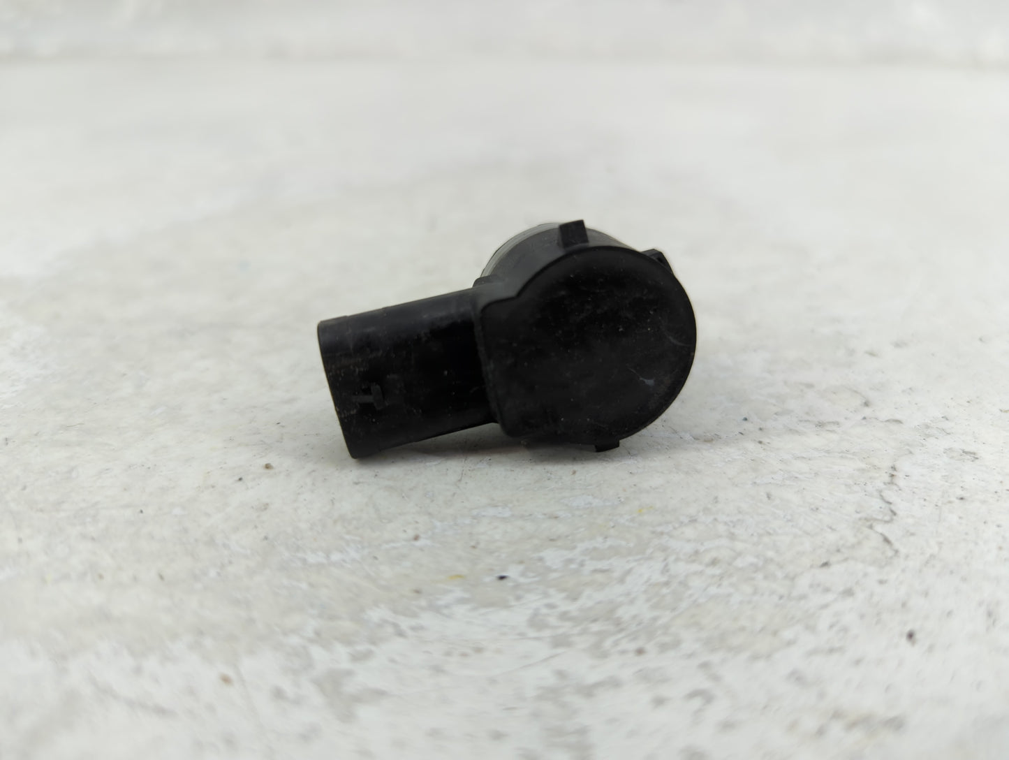 2019 Bmw 740 Front Park Assist Sensor Black 1456389 - Oemusedautoparts1.com