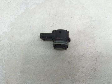 2019 Bmw 740 Front Park Assist Sensor Black 1456616 - Oemusedautoparts1.com