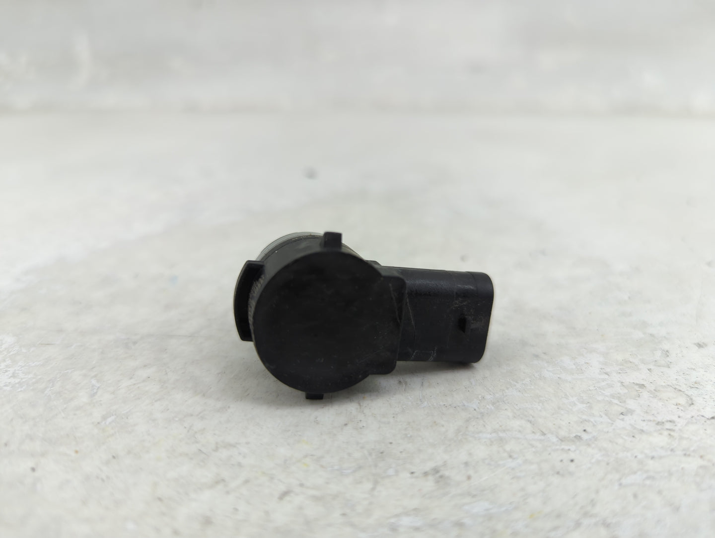 2019 Bmw 740 Front Park Assist Sensor Black 1456616 - Oemusedautoparts1.com