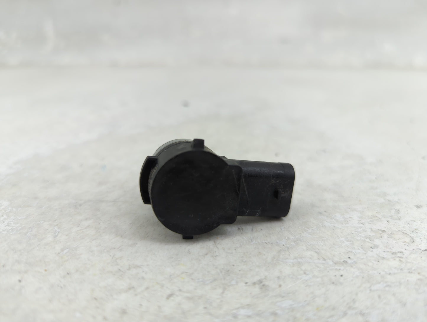 2019 Bmw 740 Front Park Assist Sensor Black 1456616 - Oemusedautoparts1.com