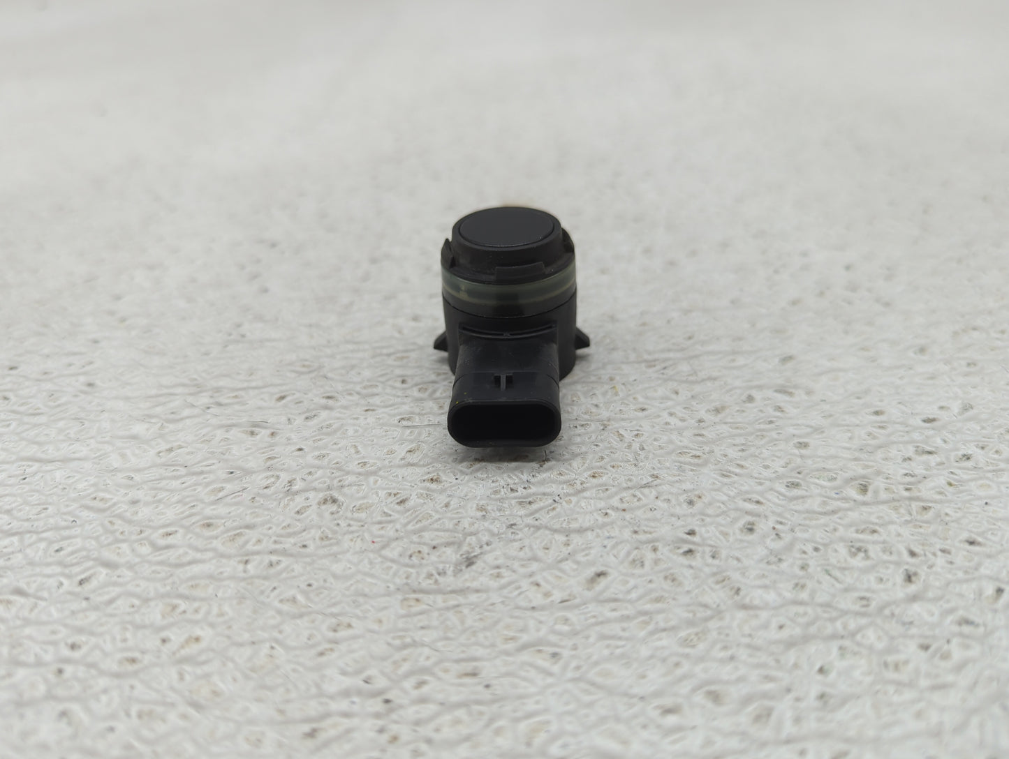 2019 Bmw 740 Front Park Assist Sensor Black - Oemusedautoparts1.com