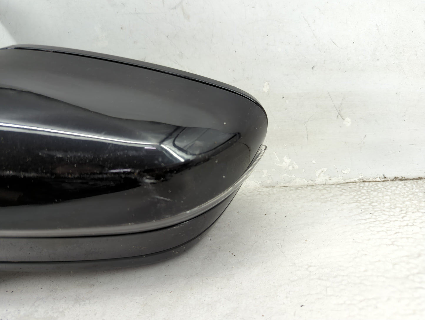 2016-2019 Bmw 740 Driver Side View Mirror - Left Door Mirror OEM Used - Oemusedautoparts1.com