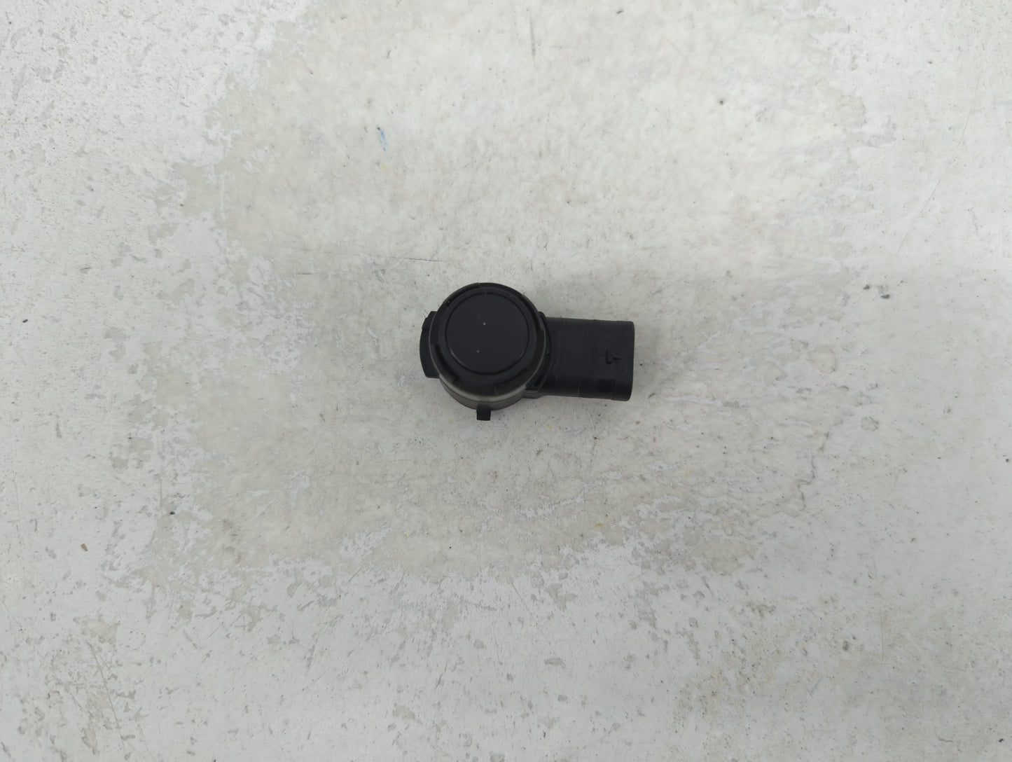 2019 Bmw 740li Front Park Assist Sensor Black - Oemusedautoparts1.com