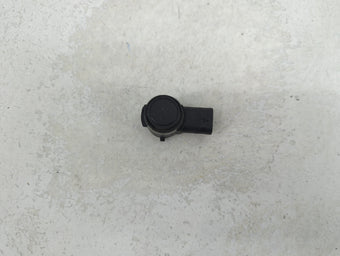 compare product 2019 Bmw 740li Front Park Assist Sensor Black