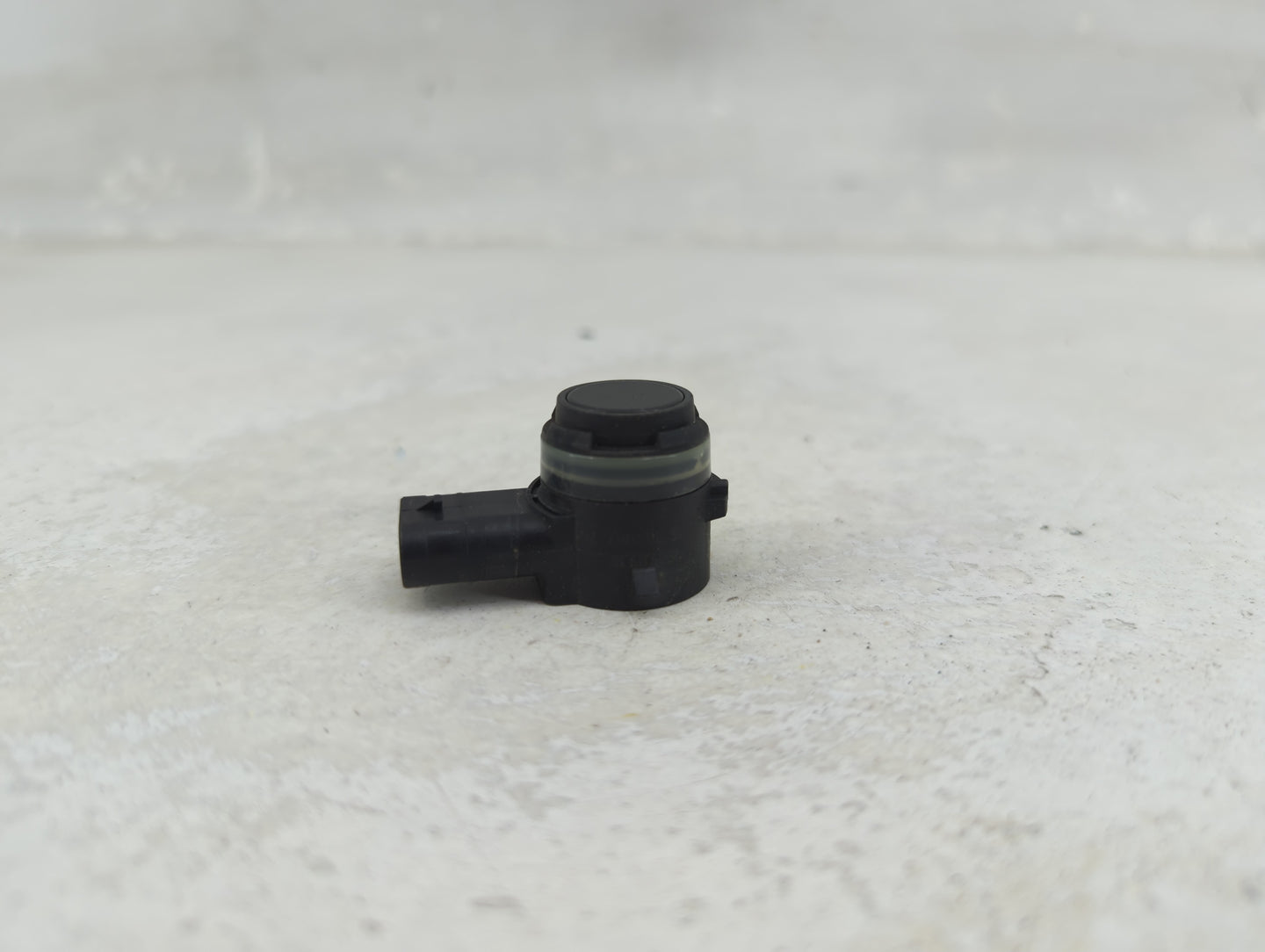 2019 Bmw 740li Front Park Assist Sensor Black - Oemusedautoparts1.com