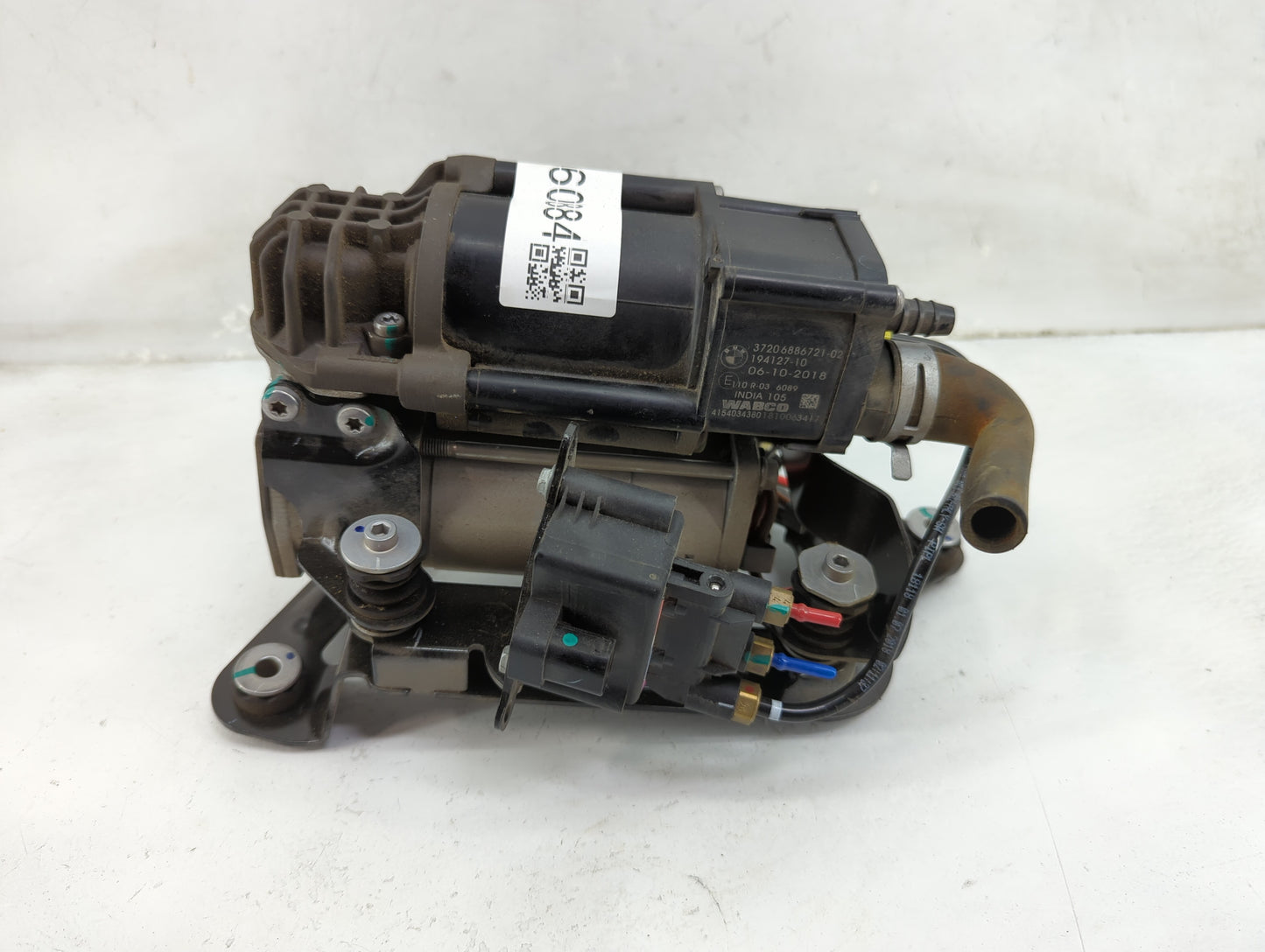 2016-2019 Bmw 750i Air Conditioning A/c Ac Compressor Oem - Oemusedautoparts1.com
