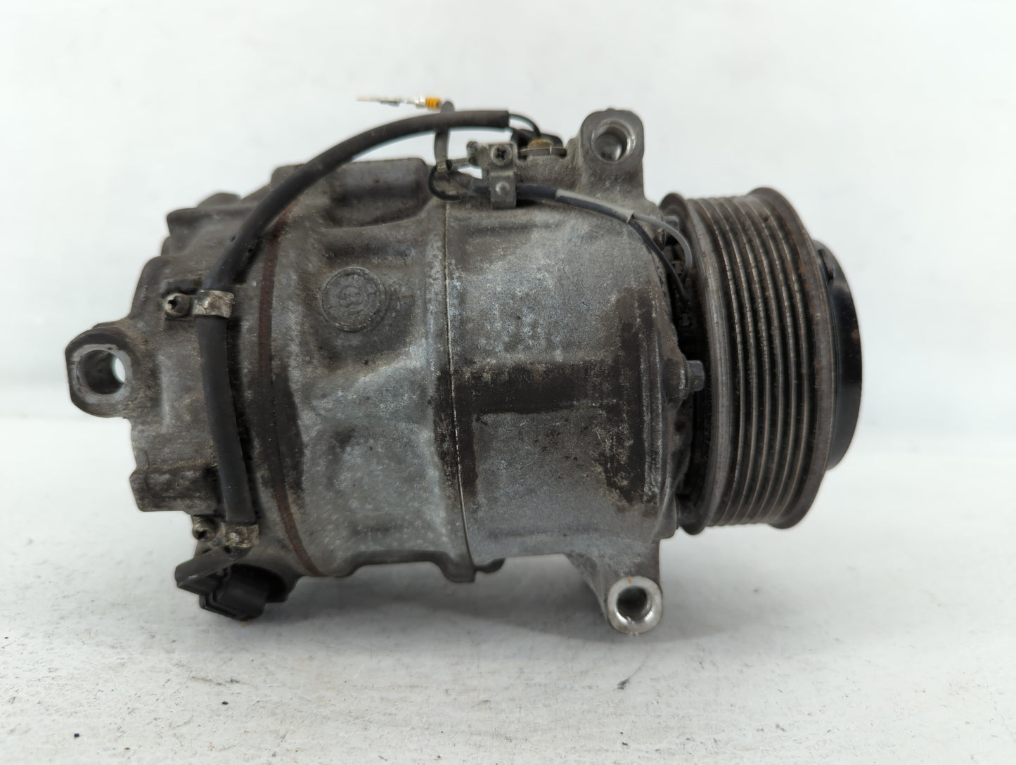 2018-2020 Bmw M5 Air Conditioning A/c Ac Compressor Oem - Oemusedautoparts1.com