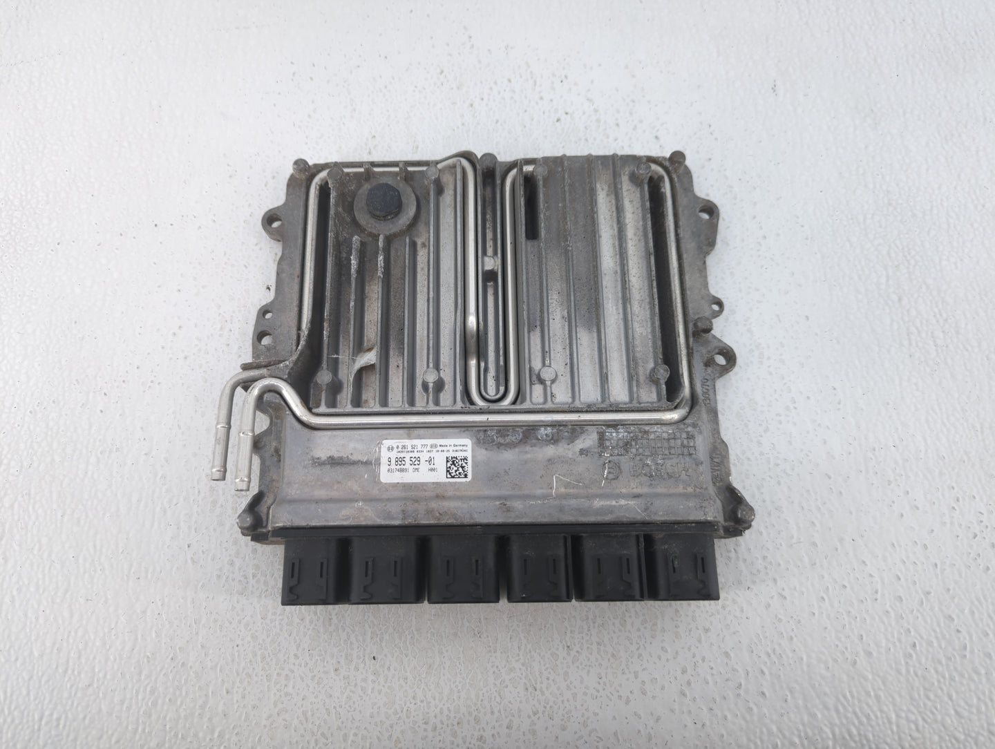 2019-2020 Bmw M5 PCM Engine Control Computer ECU ECM PCU OEM P/N:9 895 529-01 Fits Fits 2019 2020 OEM Used Auto Parts - Oemu