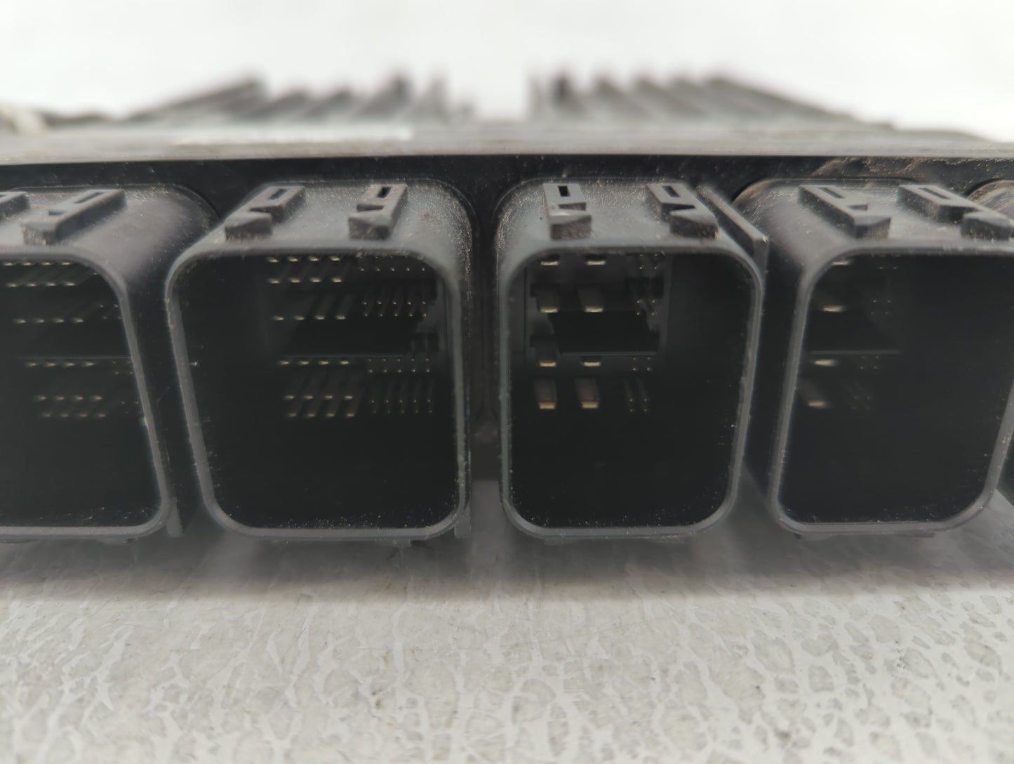 2019-2020 Bmw M5 PCM Engine Control Computer ECU ECM PCU OEM P/N:9 895 529-01 Fits Fits 2019 2020 OEM Used Auto Parts - Oemu