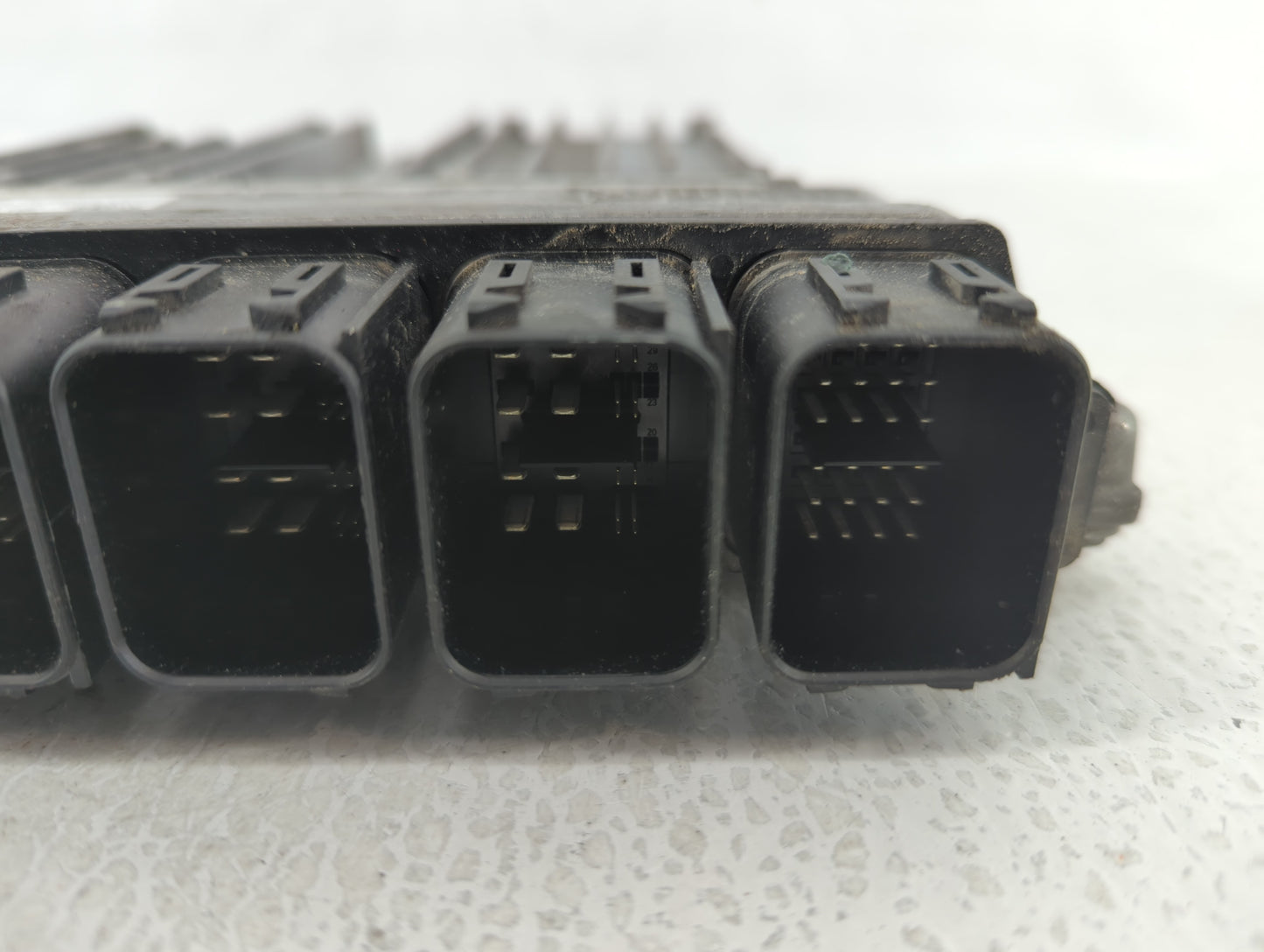 2019-2020 Bmw M5 PCM Engine Control Computer ECU ECM PCU OEM P/N:9 895 529-01 Fits Fits 2019 2020 OEM Used Auto Parts - Oemu