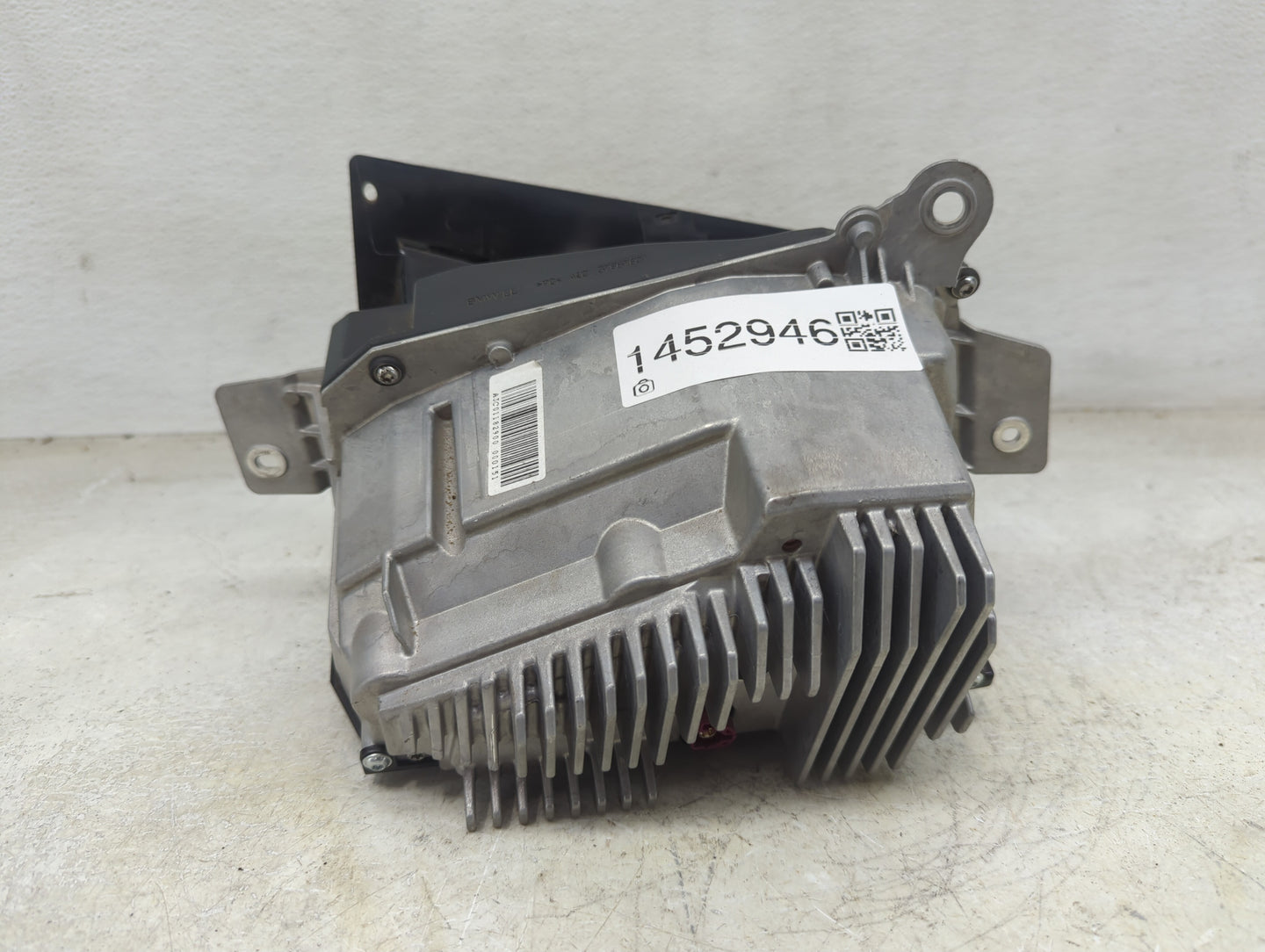 2018-2022 Bmw X1 Information Display Screen - Oemusedautoparts1.com