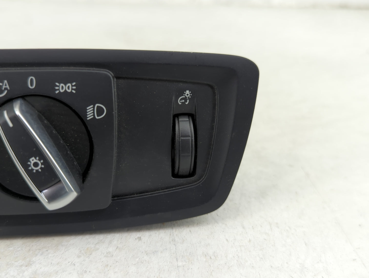 2019 Bmw X2 Headlight Head Light Switch Lamp Control - Oemusedautoparts1.com
