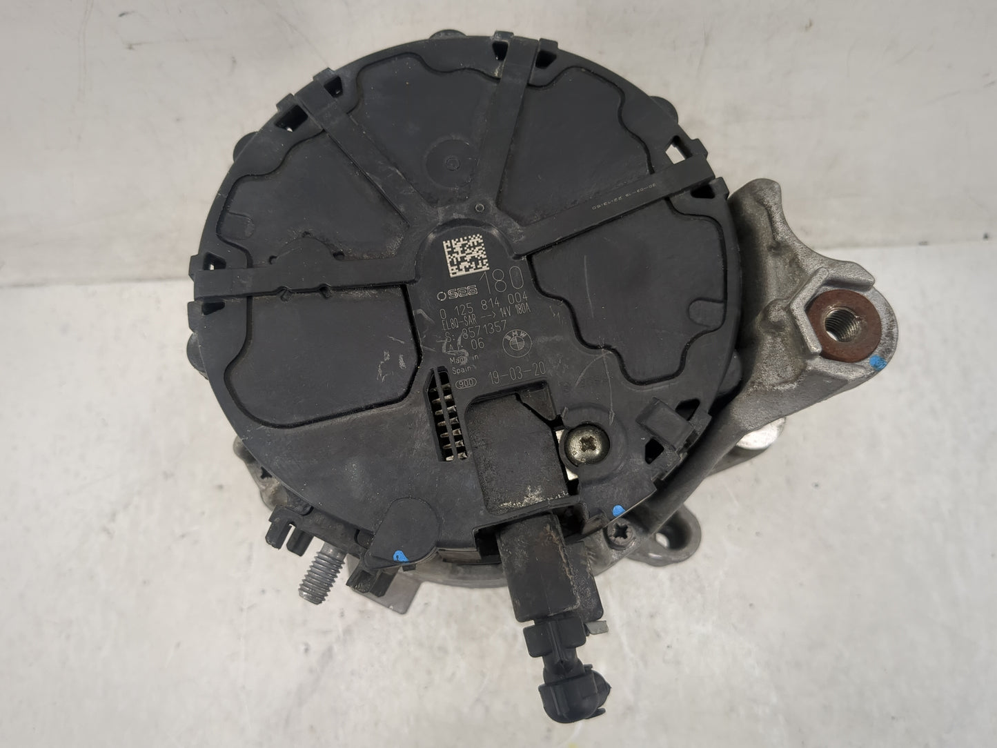2018-2019 Bmw X3 Alternator Replacement Generator Charging Assembly Engine OEM P/N:8571357 0 125 814 004 Fits OEM Used Auto 