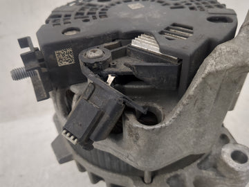 2018-2019 Bmw X3 Alternator Replacement Generator Charging Assembly Engine OEM P/N:0 125 812 026 8571357 Fits OEM Used Auto Parts