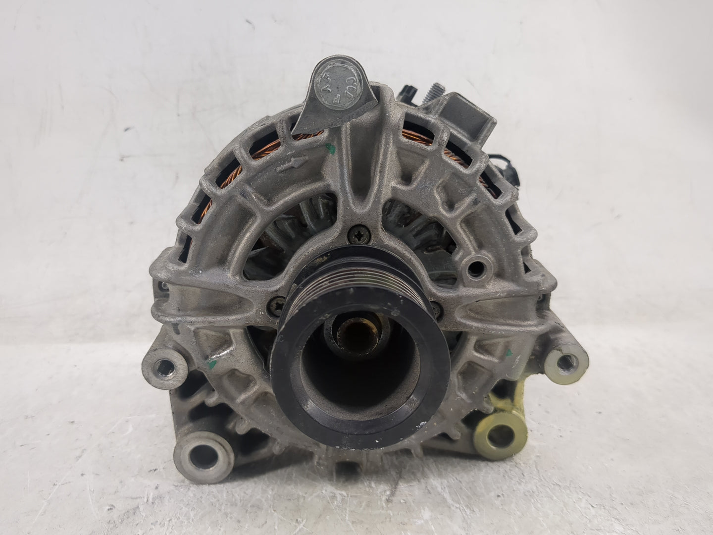 2018-2019 Bmw X3 Alternator Replacement Generator Charging Assembly Engine OEM P/N:8571357 0 125 814 004 Fits OEM Used Auto 
