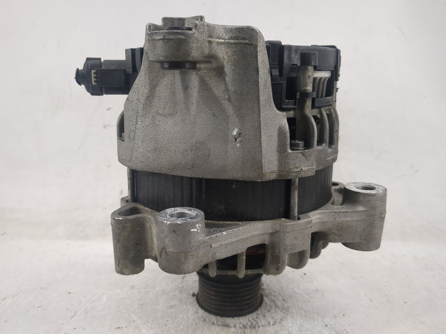 2018-2019 Bmw X3 Alternator Replacement Generator Charging Assembly Engine OEM P/N:8571357 0 125 814 004 Fits OEM Used Auto 