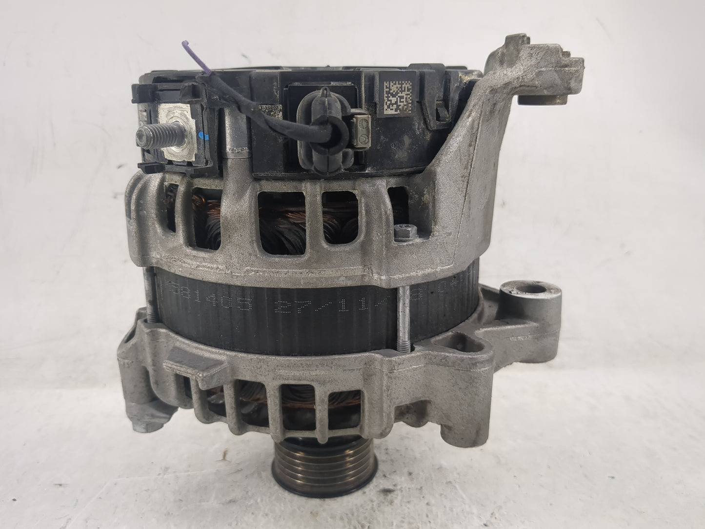 2018-2019 Bmw X3 Alternator Replacement Generator Charging Assembly Engine OEM P/N:8571357 0 125 814 004 Fits OEM Used Auto 