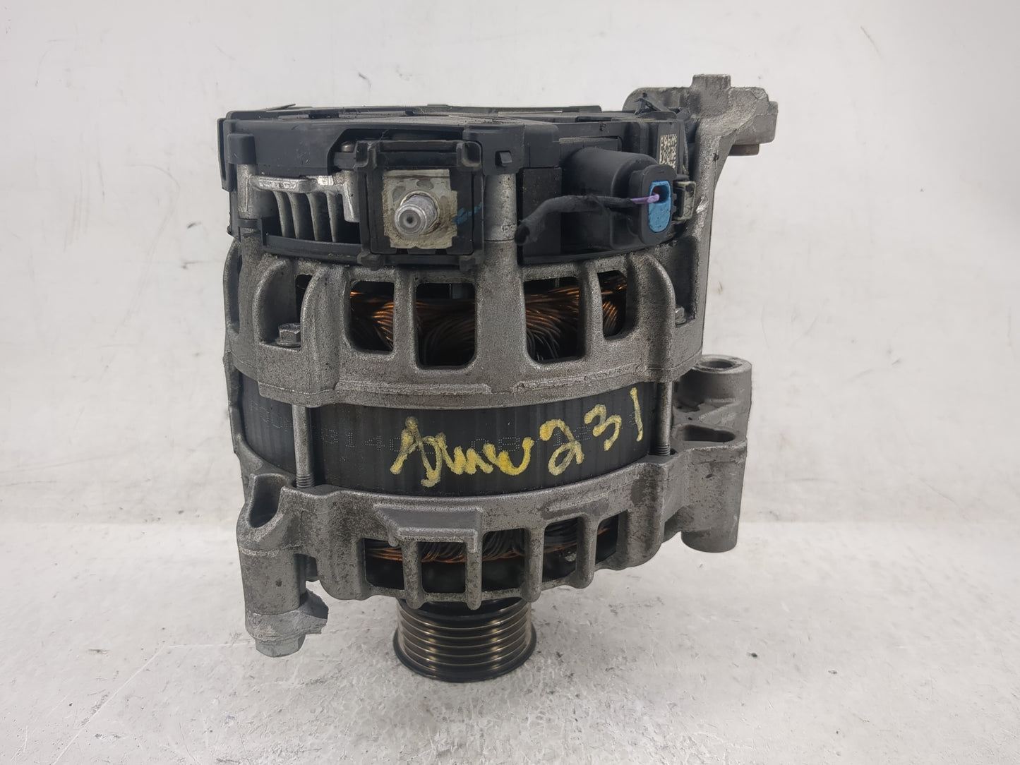 2018-2019 Bmw X3 Alternator Replacement Generator Charging Assembly Engine OEM P/N:8571357 0 125 814 004 Fits OEM Used Auto 