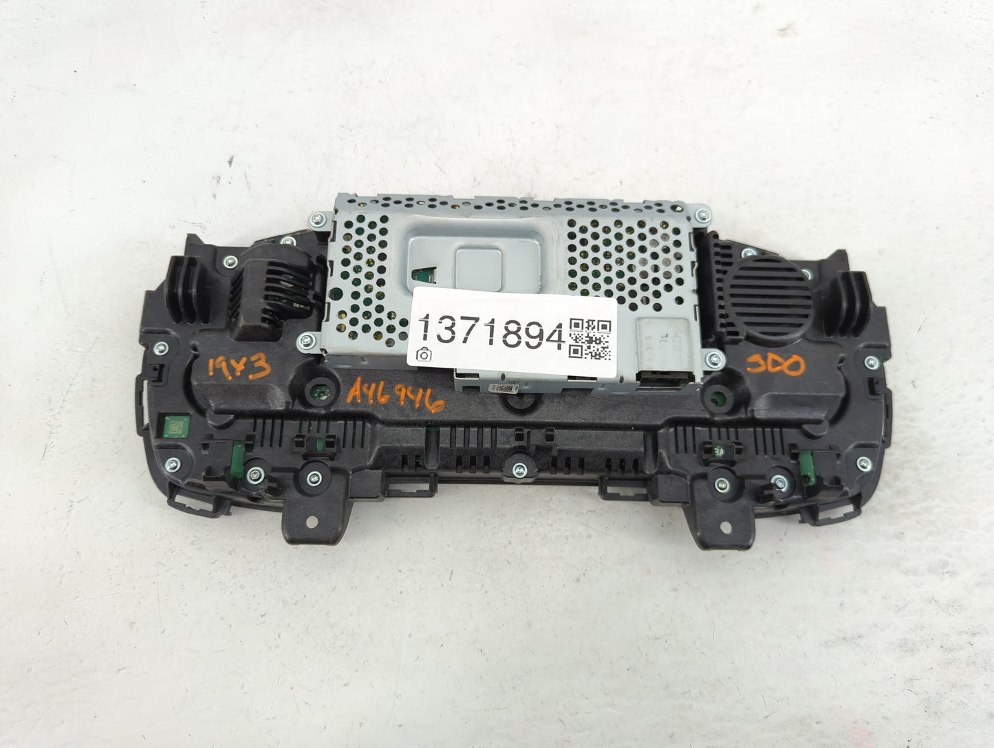 2018 Bmw X3 Instrument Cluster Speedometer Gauges P/N:62109878287 9392558 Fits Fits 2017 2019 2020 OEM Used Auto Parts - Oem