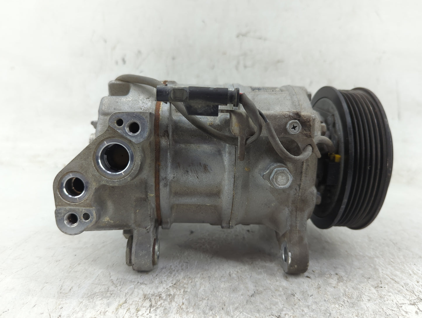 2018-2022 Bmw X3 Air Conditioning A/c Ac Compressor Oem - Oemusedautoparts1.com