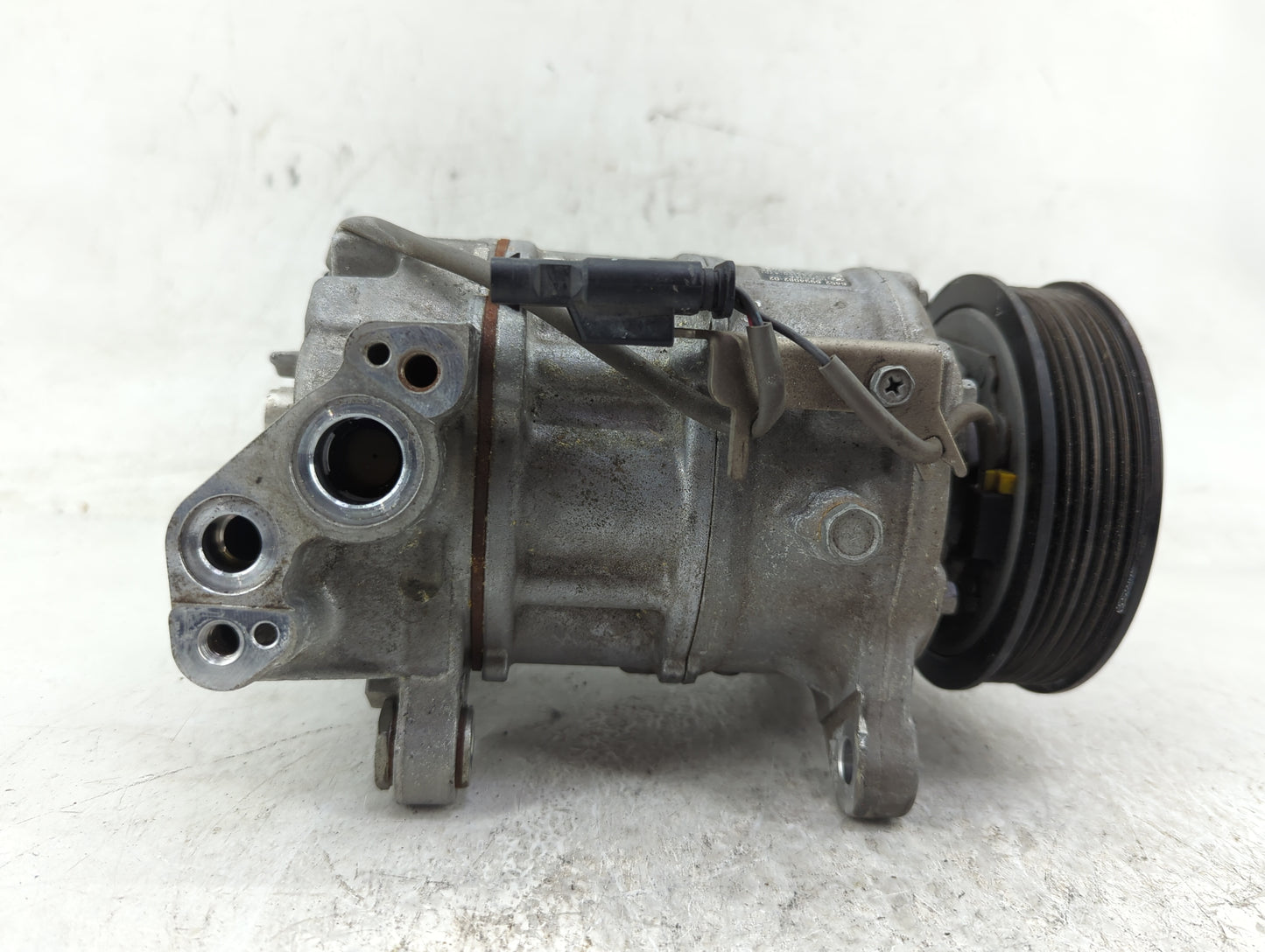 2018-2022 Bmw X3 Air Conditioning A/c Ac Compressor Oem - Oemusedautoparts1.com