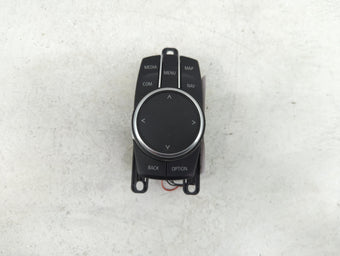 compare product 2019 Bmw X3 Radio AM FM Cd Player Receiver Replacement P/N:65829490075-01 90160-057/0017 Fits OEM Used Auto Parts