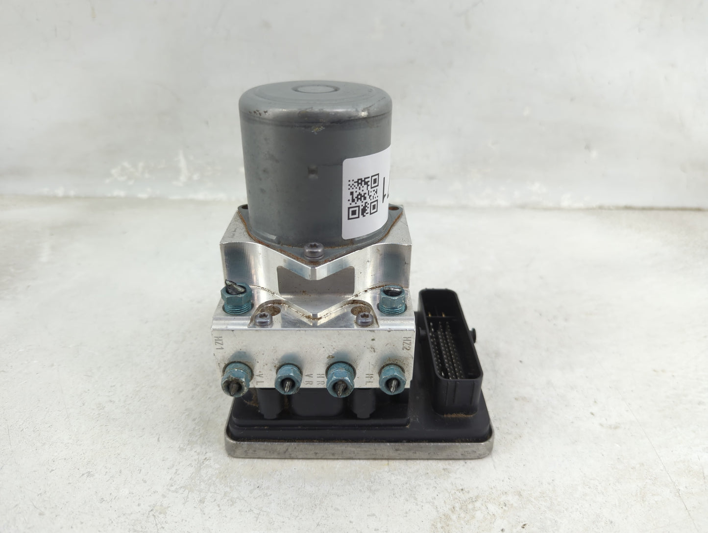 2018-2021 Bmw X3 ABS Pump Control Module Replacement P/N:6895450 01 Fits Fits 2016 2017 2018 2019 2020 2021 OEM Used Auto Pa