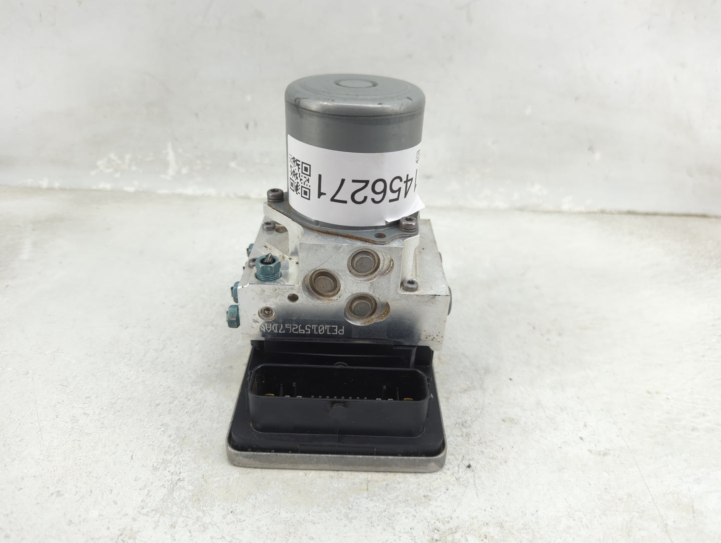 2018-2021 Bmw X3 ABS Pump Control Module Replacement P/N:6895450 01 Fits Fits 2016 2017 2018 2019 2020 2021 OEM Used Auto Pa