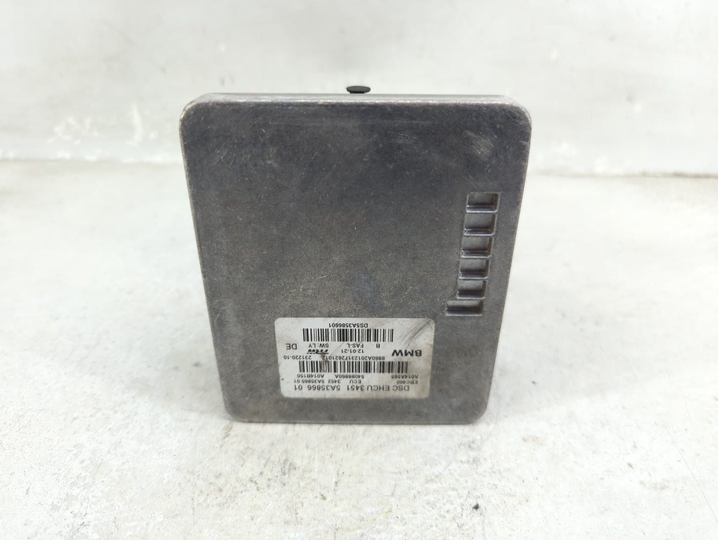 2018-2021 Bmw X3 ABS Pump Control Module Replacement P/N:6895450 01 Fits Fits 2016 2017 2018 2019 2020 2021 OEM Used Auto Pa
