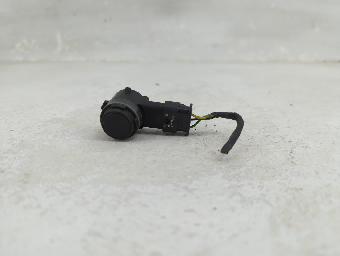 Park Assist Sensor - Oemusedautoparts1.com