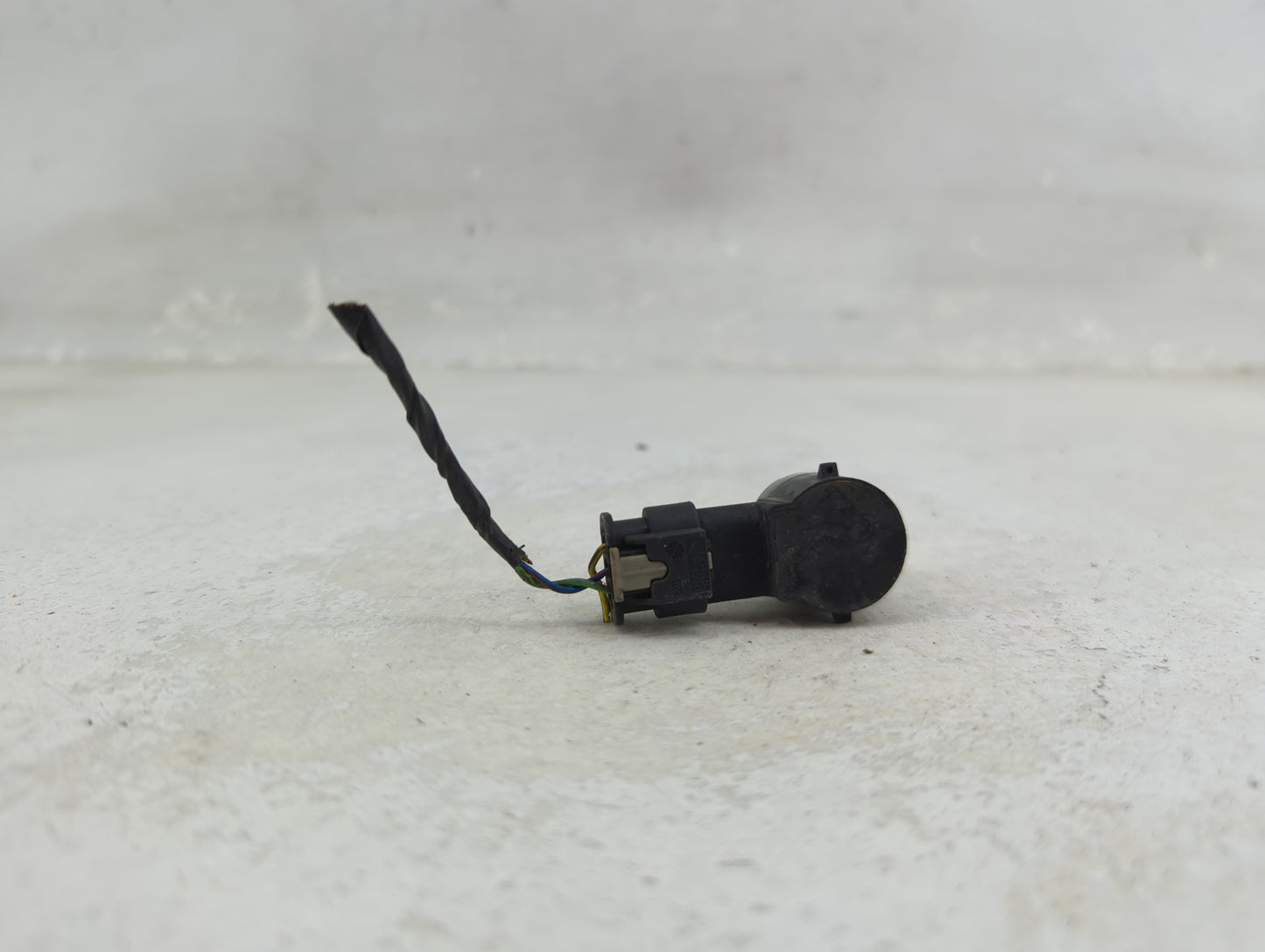 Park Assist Sensor - Oemusedautoparts1.com