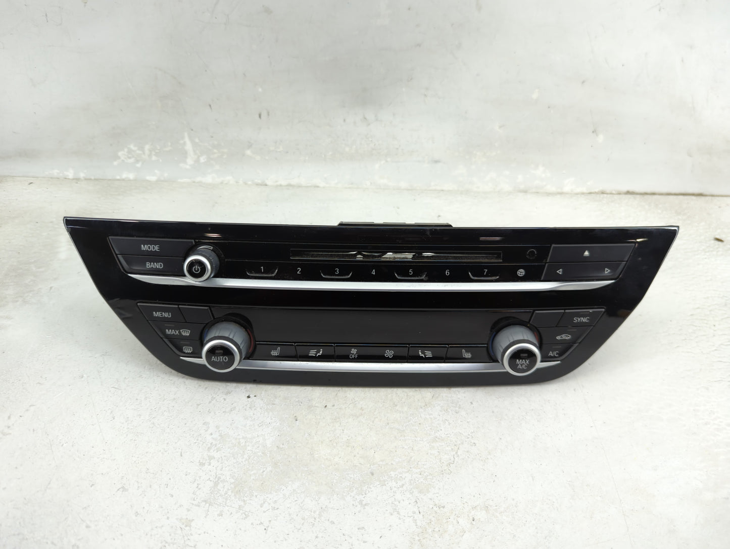 2018-2021 Bmw X3 Climate Control Module Temperature AC/Heater Replacement P/N:7951989-01 Fits Fits 2018 2019 2020 2021 OEM U