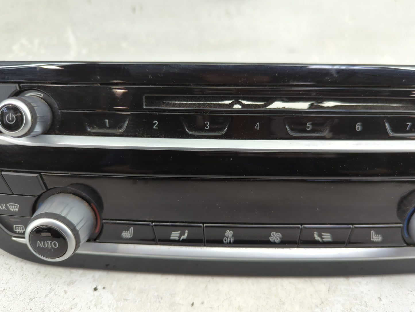2018-2021 Bmw X3 Climate Control Module Temperature AC/Heater Replacement P/N:7951989-01 Fits Fits 2018 2019 2020 2021 OEM U