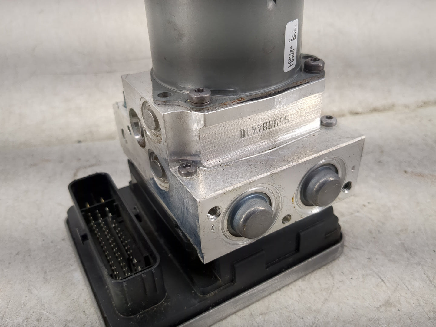 2018-2021 Bmw X3 ABS Pump Control Module Replacement P/N:6895450 01 Fits Fits 2016 2017 2018 2019 2020 2021 OEM Used Auto Pa