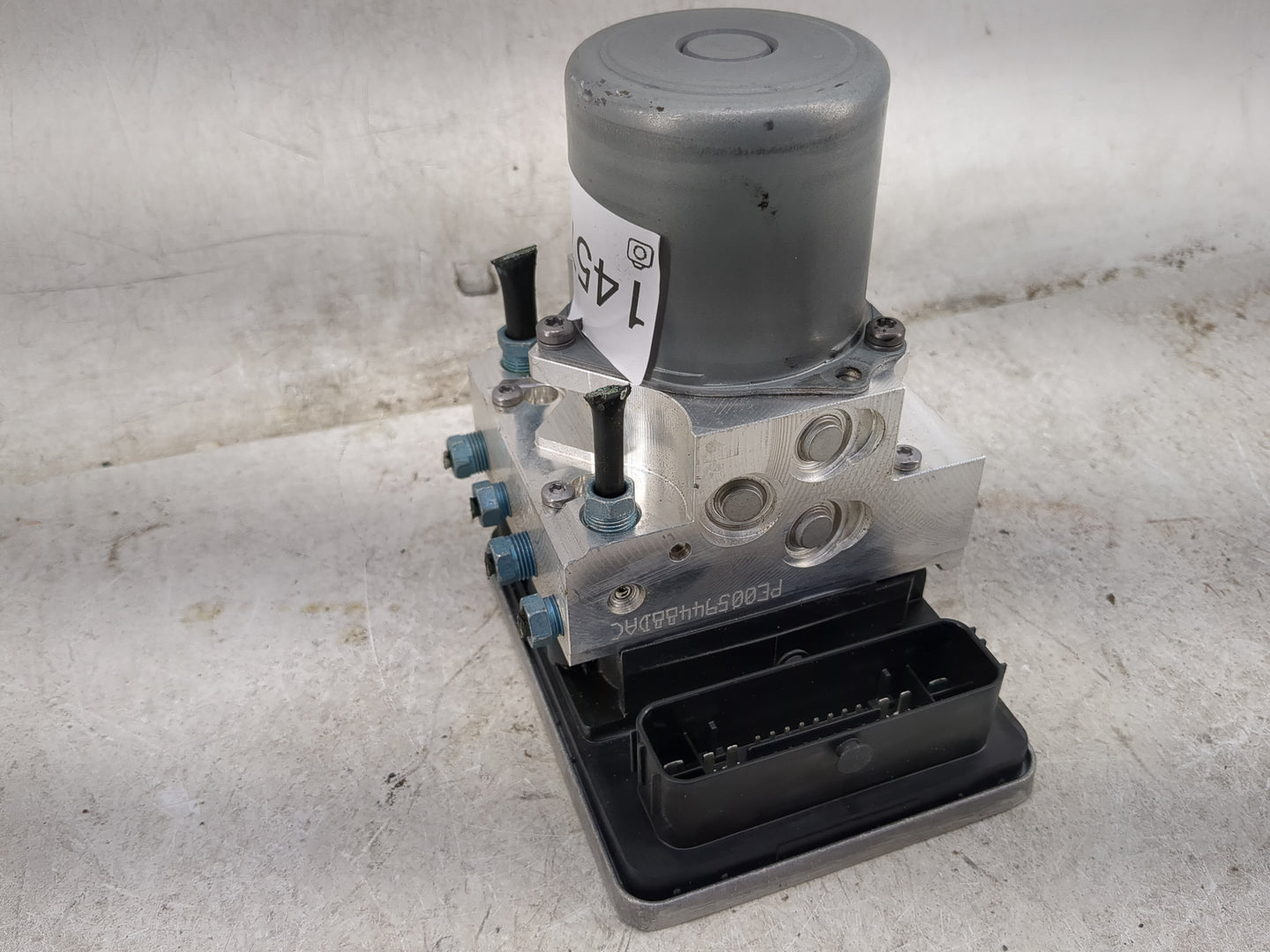 2018-2021 Bmw X3 ABS Pump Control Module Replacement P/N:6876246 01 6895450 01 Fits Fits 2016 2017 2018 2019 2020 2021 OEM U