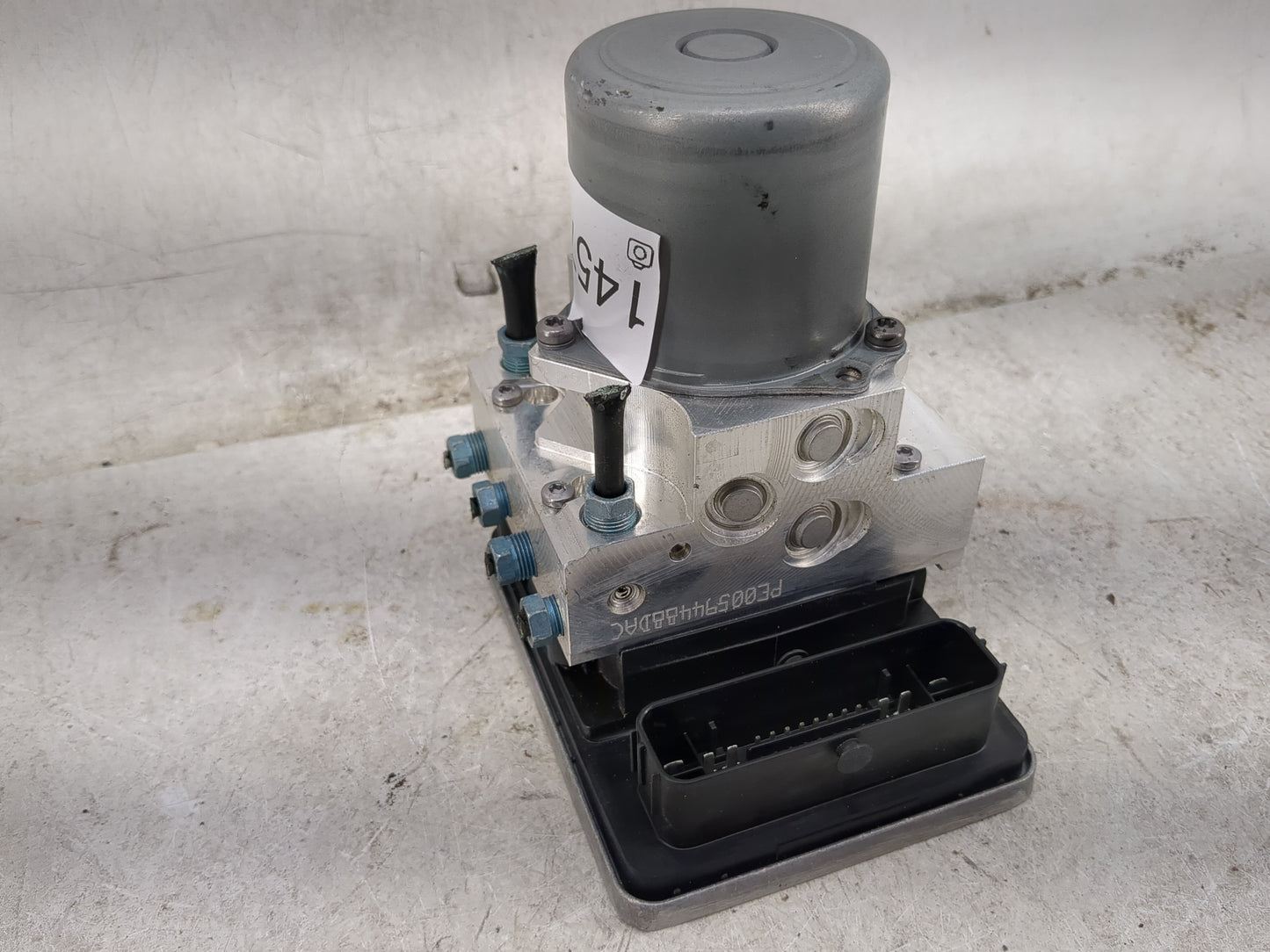 2018-2021 Bmw X3 ABS Pump Control Module Replacement P/N:6876246 01 6895450 01 Fits Fits 2016 2017 2018 2019 2020 2021 OEM U