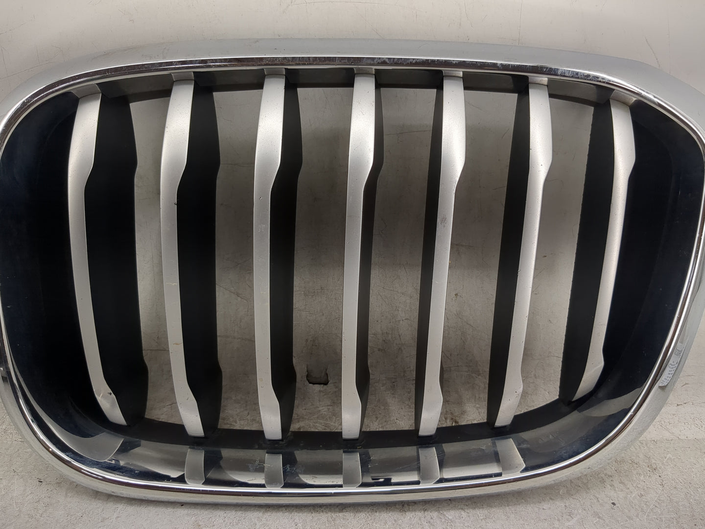 2018-2019 Bmw X3 Front Grille Bumper Not Included - Oemusedautoparts1.com