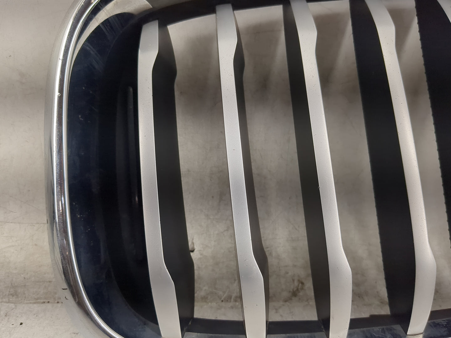 2018-2019 Bmw X3 Front Grille Bumper Not Included 1460030 - Oemusedautoparts1.com