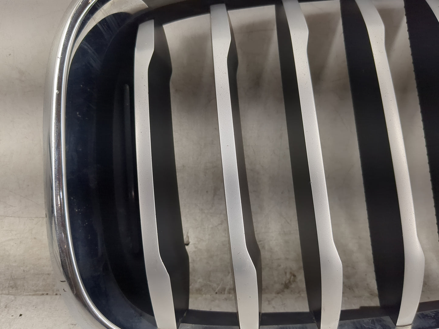 2018-2019 Bmw X3 Front Grille Bumper Not Included 1460030 - Oemusedautoparts1.com