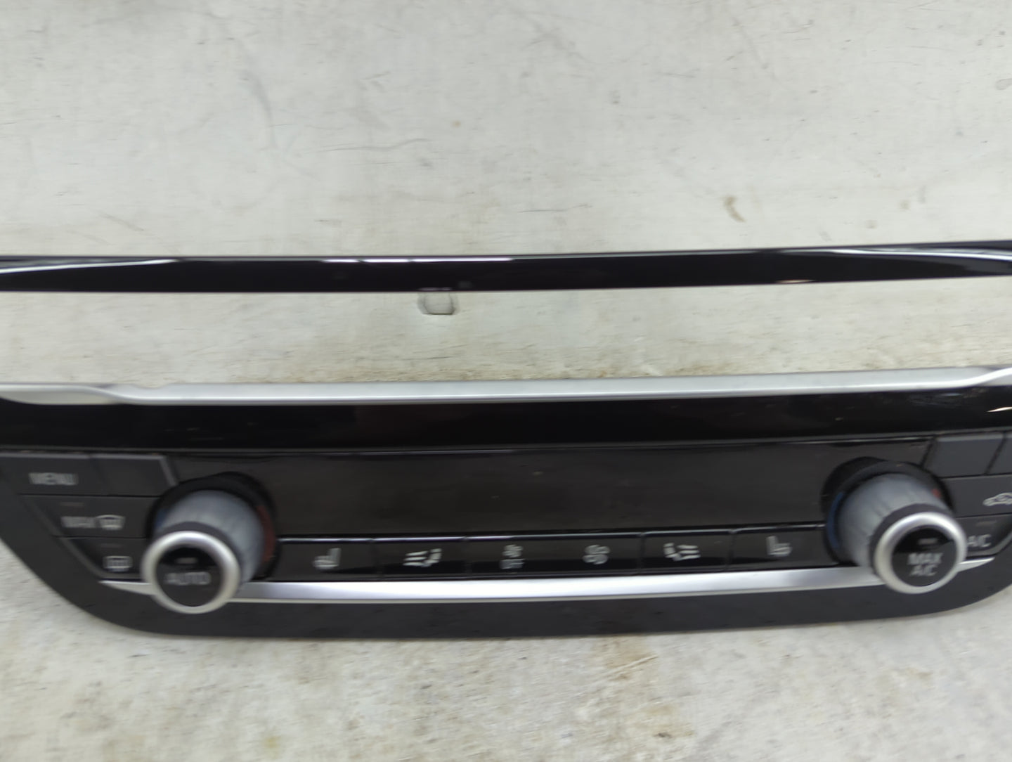 2018-2021 Bmw X3 Climate Control Module Temperature AC/Heater Replacement P/N:9367129-01 6411 Fits Fits 2018 2019 2020 2021 