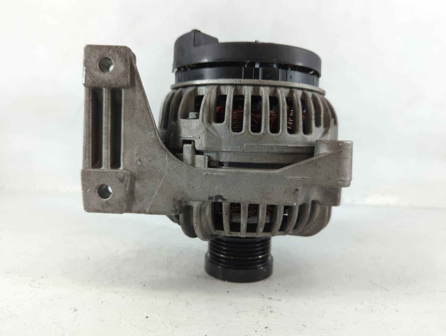 2018-2019 Bmw X3 Alternator Replacement Generator Charging Assembly Engine OEM P/N:0 125 814 004 Fits OEM Used Auto Parts - 