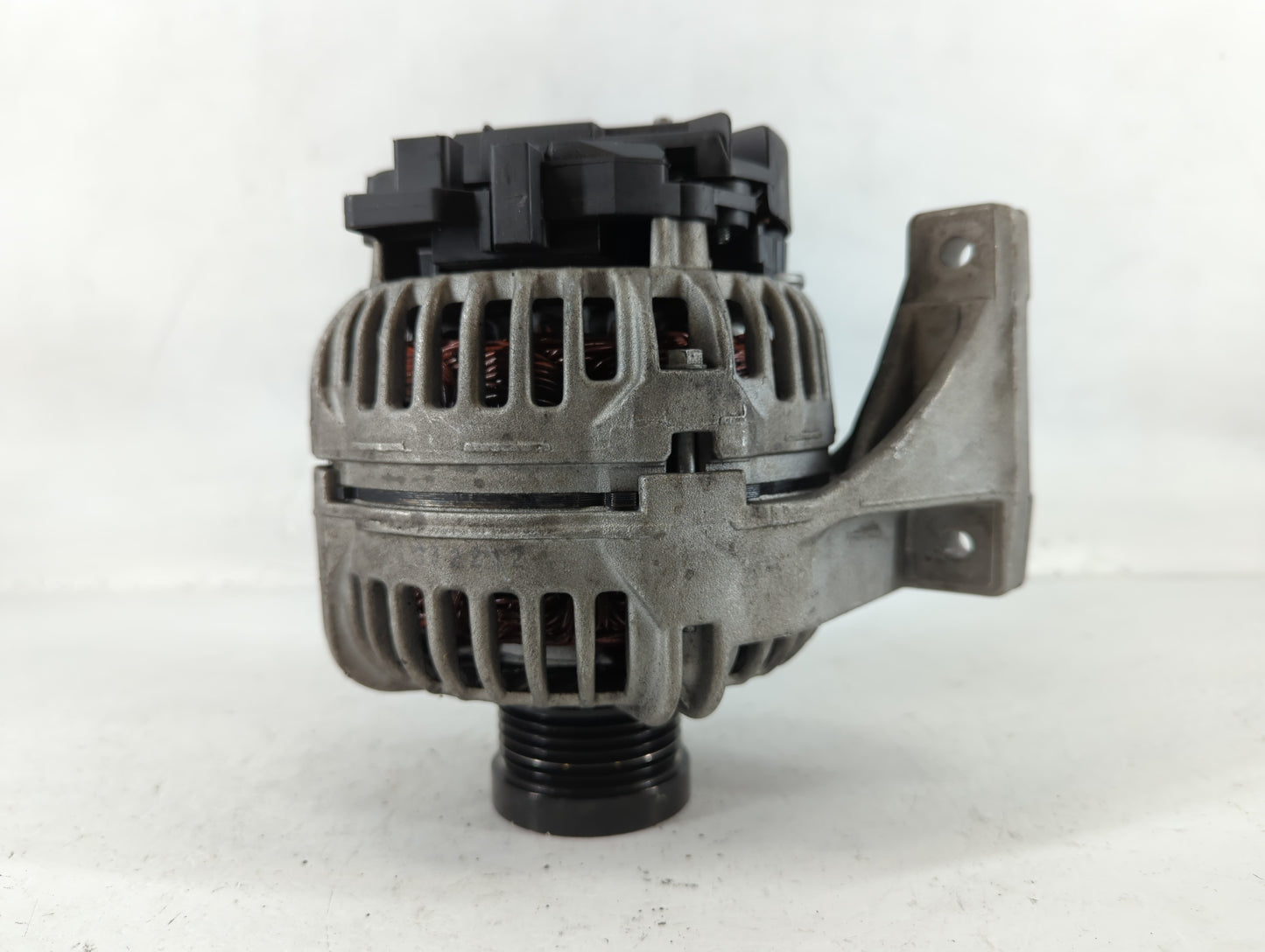 2018-2019 Bmw X3 Alternator Replacement Generator Charging Assembly Engine OEM P/N:0 125 814 004 Fits OEM Used Auto Parts - 