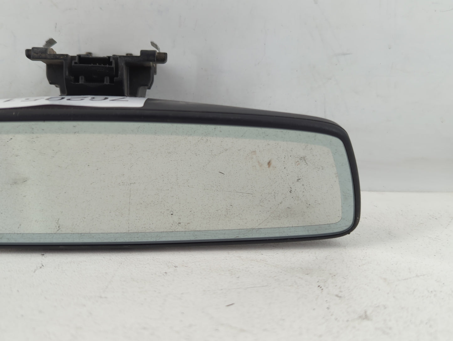2018-2019 Bmw X3 Interior Rear View Mirror Replacement OEM P/N:E11048370 Fits Fits 2018 2019 OEM Used Auto Parts - Oemusedau