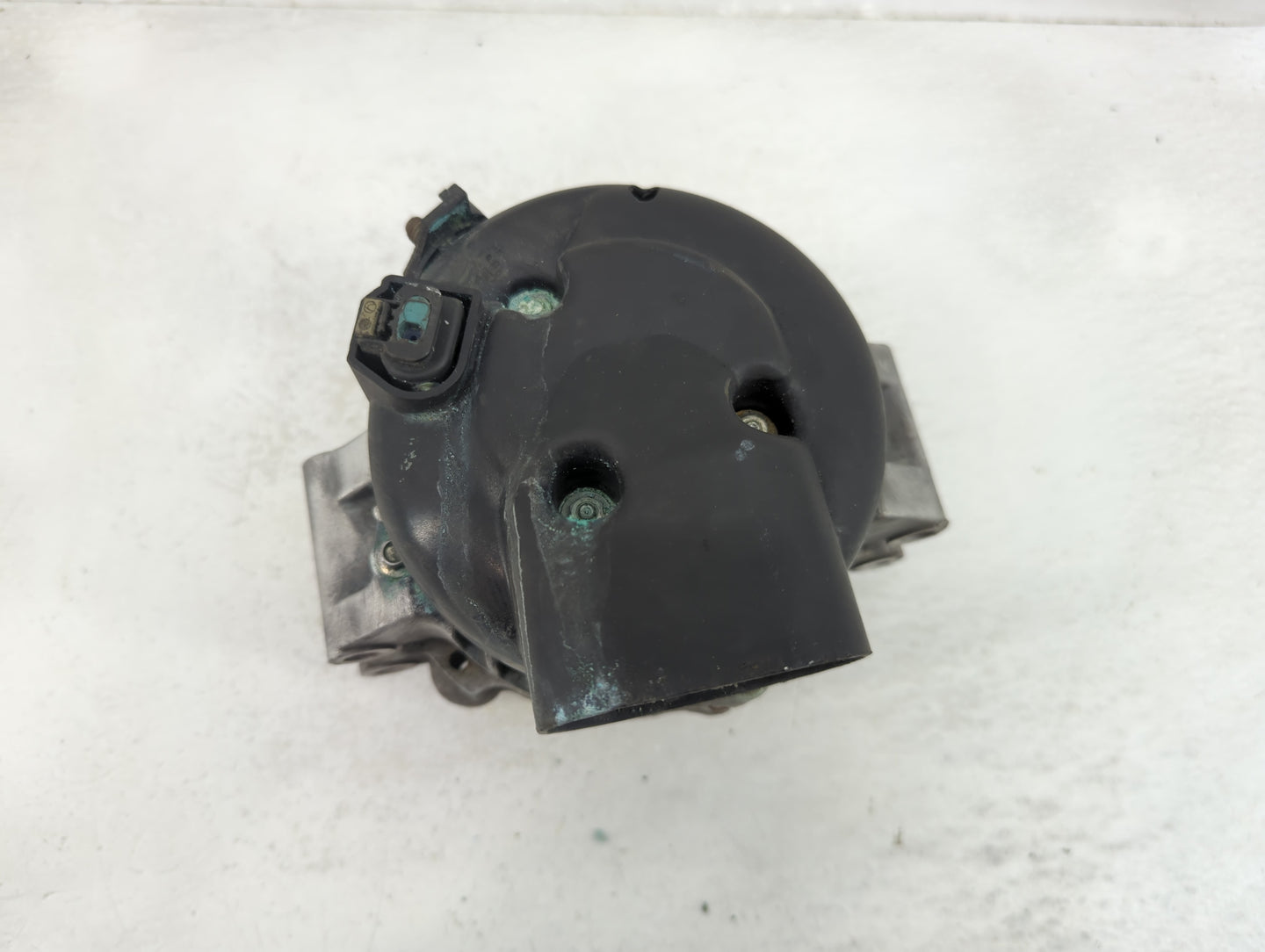 2019-2022 Bmw X5 Alternator Replacement Generator Charging Assembly Engine OEM P/N:7606628-03 Fits Fits 2019 2020 2021 2022 